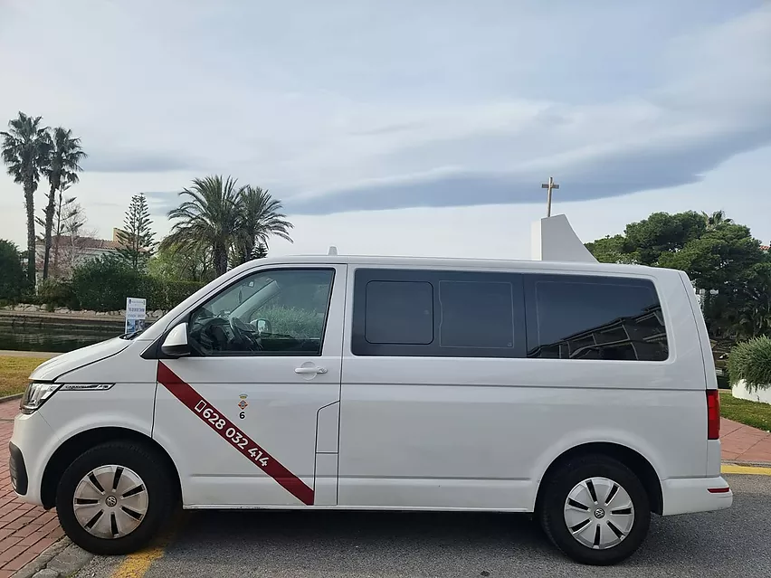 Group Taxi Service on the Costa Brava
